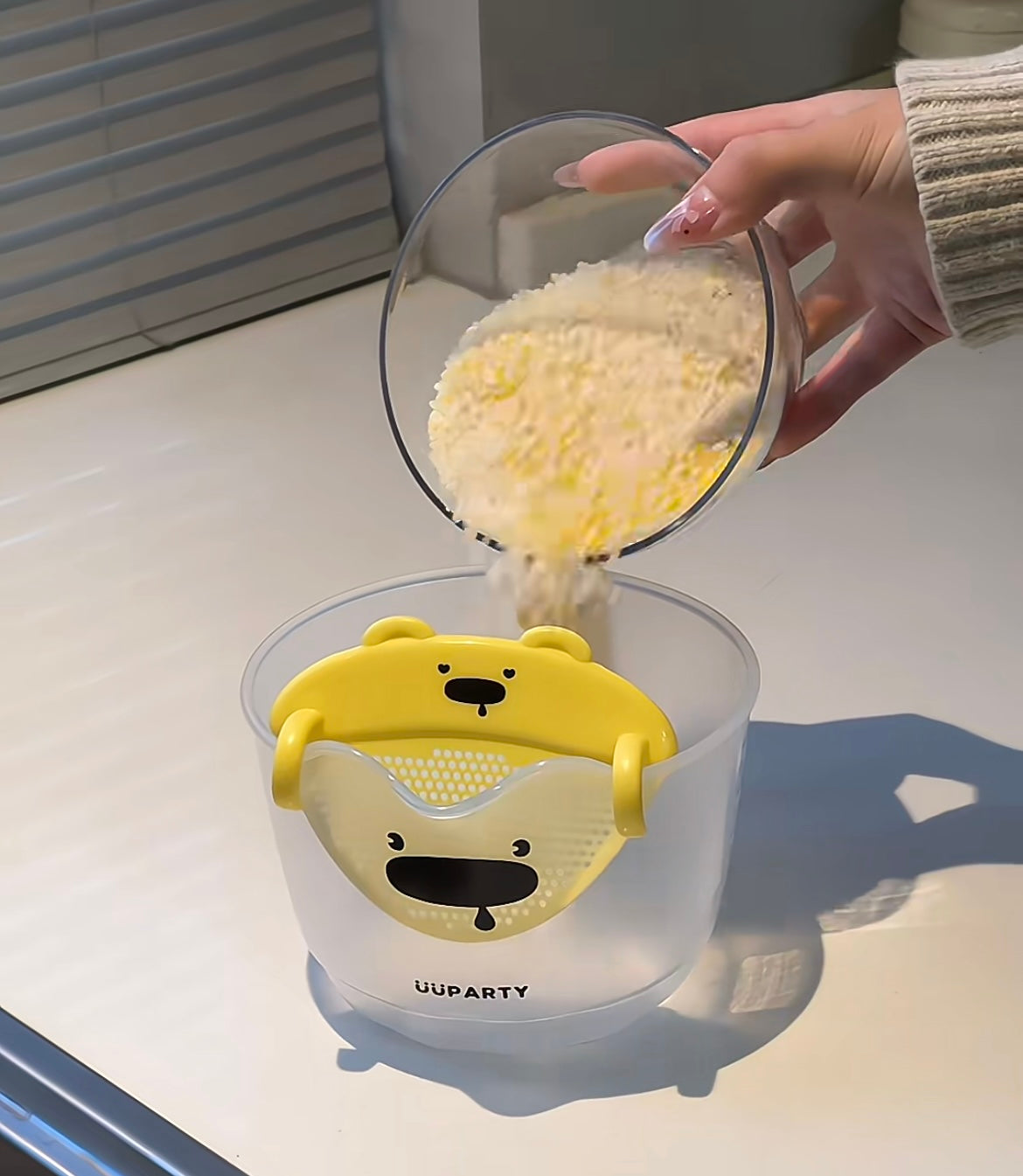 Multi-Functional Filter Measuring Cup | Your Ultimate Kitchen Baking Companion