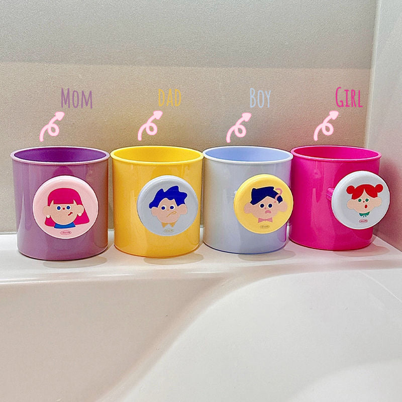 Elevate Your Daily Ritual | All-in-One Toothbrush Cup
