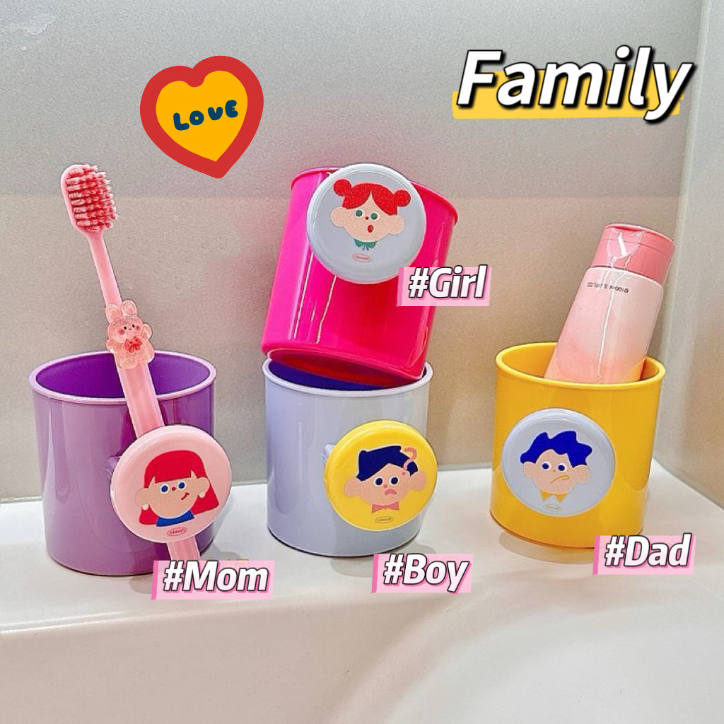 Elevate Your Daily Ritual | All-in-One Toothbrush Cup